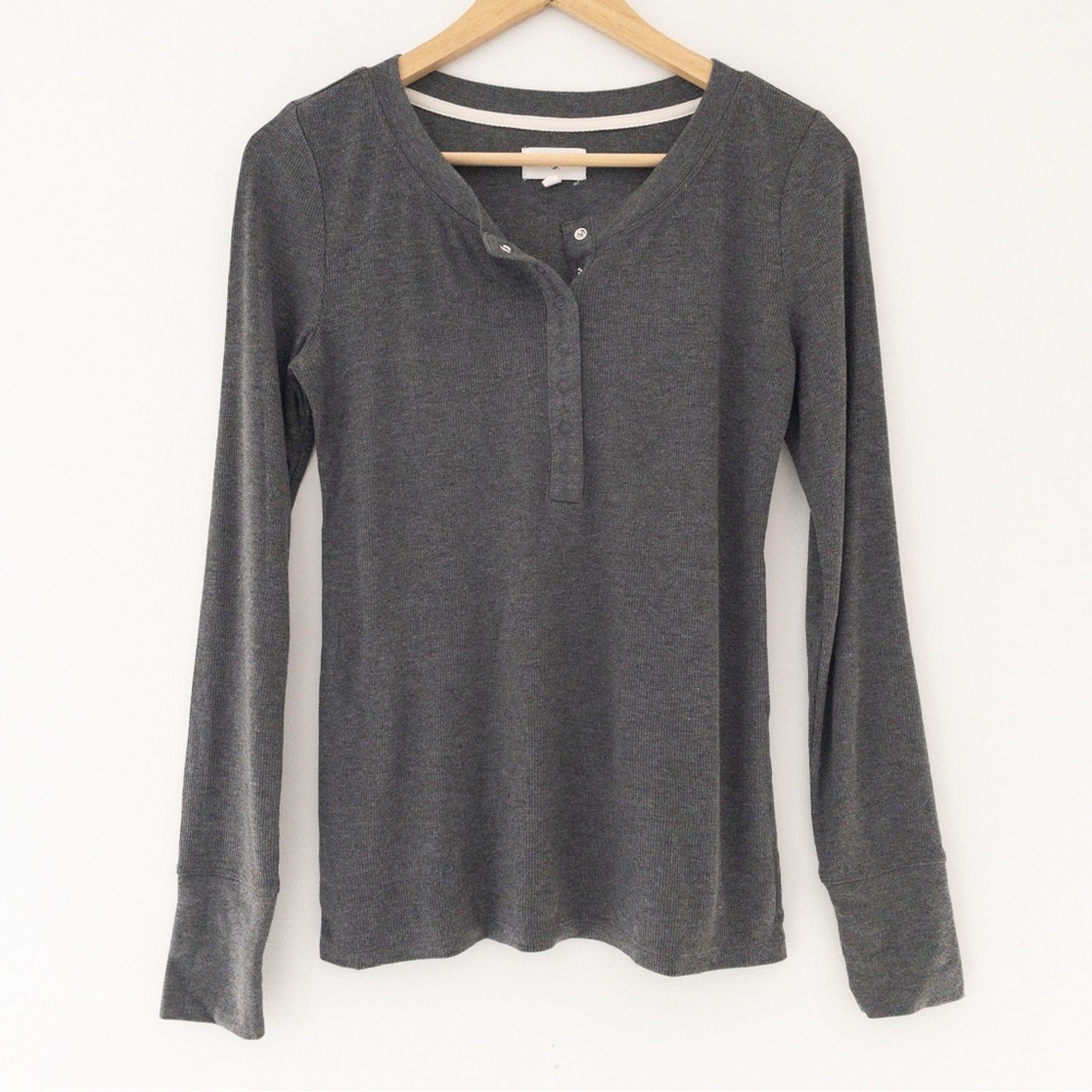 Lou & Grey Gray Ribbed Long Sleeve Henley Top